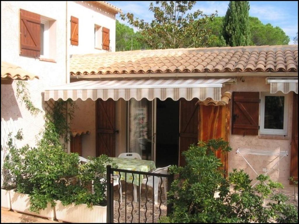 Location Villa Et Studios روكبرون-سور-أرجينس الغرفة الصورة